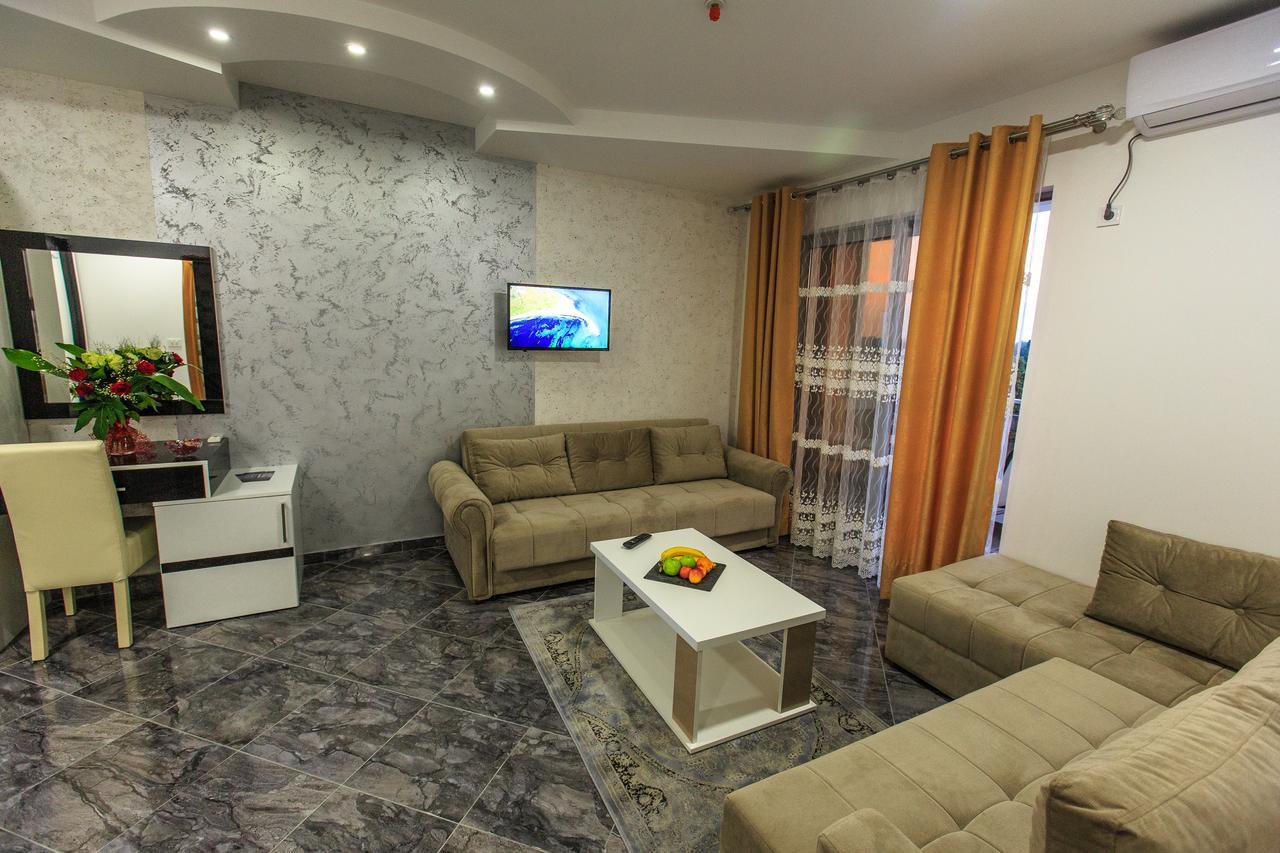 Hotel Hoti II Ulcinj Luaran gambar